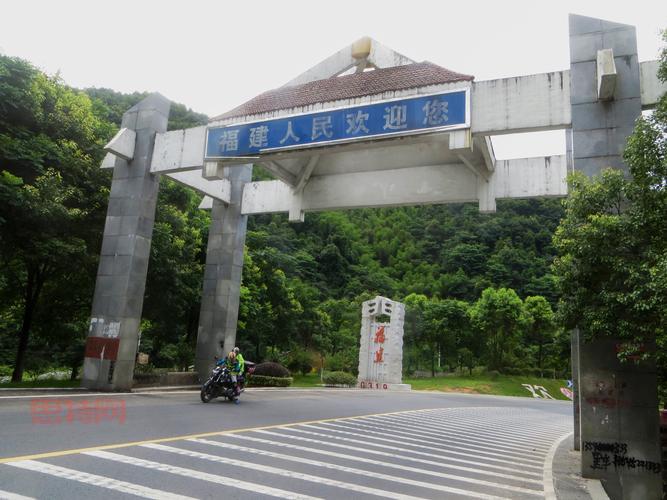 蓝色警戒1下载：完整版下载，重拾儿时游戏记忆