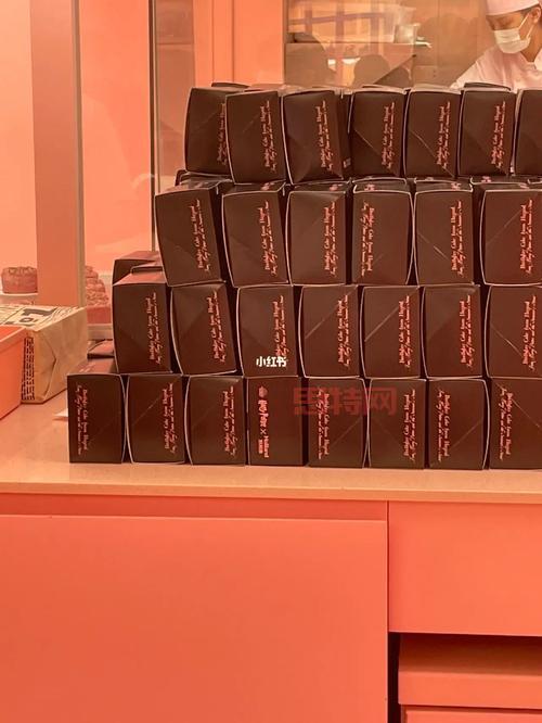 海格的专属座位会不会更大？一起来看看吧！