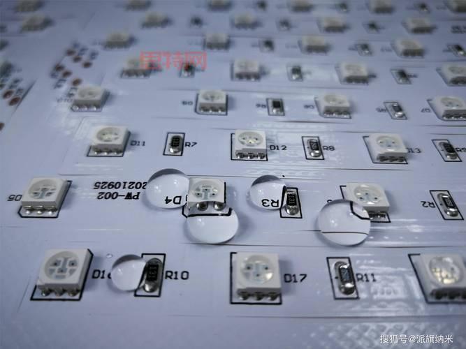 涂覆工艺详解：提升电子元件防护性能的关键技术