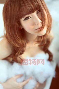 百里挑一叶梓萱的成长之路：甜美形象背后的励志故事